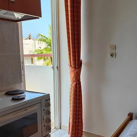 Aparthotel Irene 4*